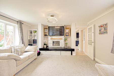 4 bedroom Detached house for sale in School Lane, Whitminster, Gloucester, GL2