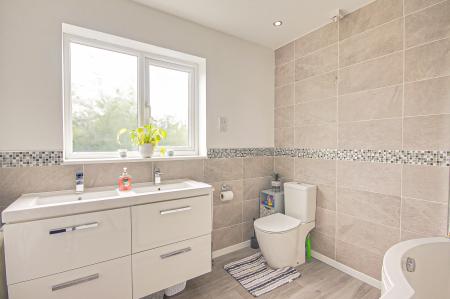 4 bedroom Detached house for sale in School Lane, Whitminster, Gloucester, GL2