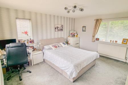 4 bedroom Detached house for sale in School Lane, Whitminster, Gloucester, GL2