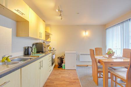 1 bedroom Flat for sale in Spa Road, City Centre, Gloucester, GL1