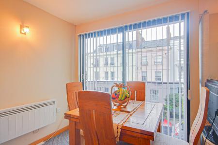 1 bedroom Flat for sale in Spa Road, City Centre, Gloucester, GL1