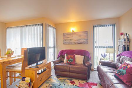 1 bedroom Flat for sale in Spa Road, City Centre, Gloucester, GL1