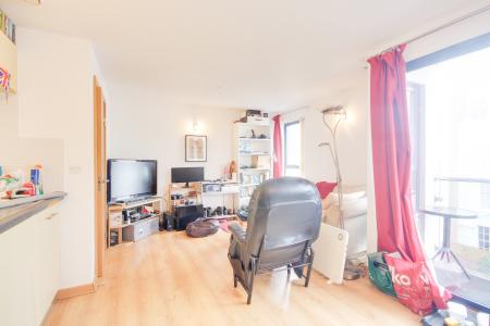 1 bedroom Flat for sale in Spa Road, City Centre, Gloucester, GL1