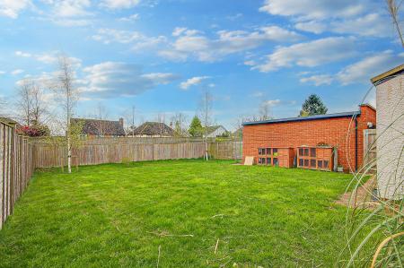 4 bedroom Detached house for sale in Spring Meadow Rise, Hempsted, Gloucester, GL2