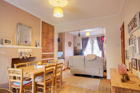 2 bedroom Terraced House for sale in Stanley Road, Gloucester, GL1