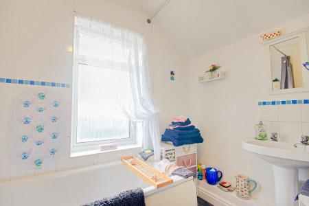 2 bedroom Terraced House for sale in Stanley Road, Gloucester, GL1