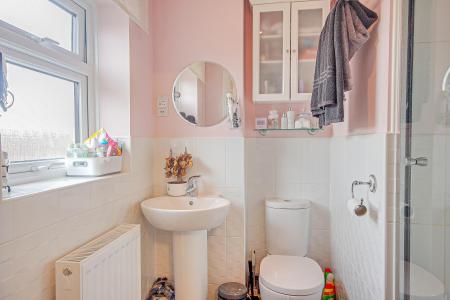 4 bedroom Detached house for sale in Staxton Drive Kingsway, Quedgeley, Gloucester, GL2