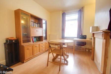 3 bedroom Terraced House for sale in Swan Road, Kingsholm, Gloucester, GL1