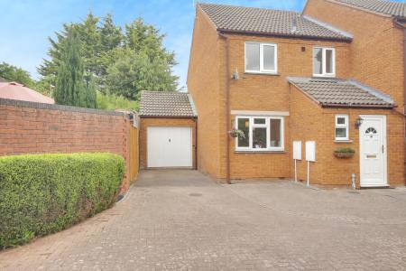 Taylors Ground, Quedgeley, Gloucester, GL2