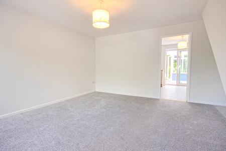 3 bedroom Semi-detached house for sale in Taylors Ground, Quedgeley, Gloucester, GL2