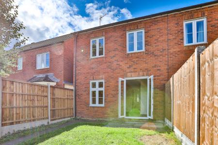 3 bedroom Semi-detached house for sale in Thatcham Avenue, Kingsway, Gloucester, GL2