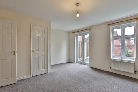 3 bedroom Semi-detached house for sale in Thatcham Avenue, Kingsway, Gloucester, GL2