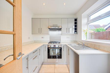 2 bedroom Bungalow for sale in The Holly Grove, Quedgeley, Gloucester, GL2