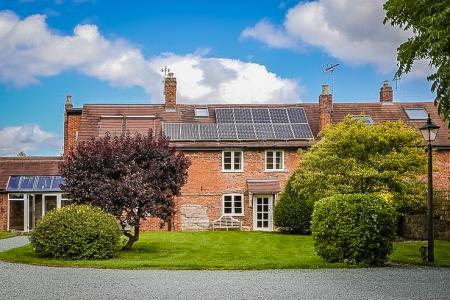 7 bedroom Character Property for sale in Two Mile Lane, Highnam, Gloucester, GL2
