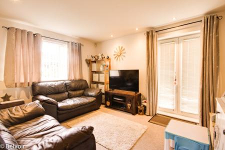2 bedroom Flat for sale in Vestry Gardens, Coney Hill, Gloucester, GL4