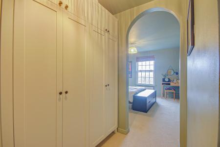 2 bedroom Flat for sale in Victoria House, Mayhill Way, Gloucester, GL1