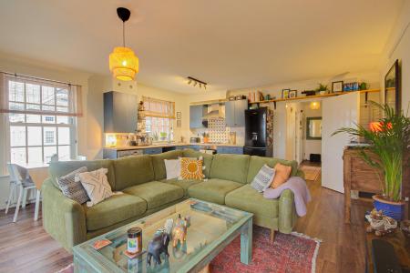 Victoria House, Mayhill Way, Gloucester, GL1