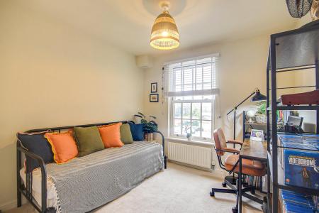 2 bedroom Flat for sale in Victoria House, Mayhill Way, Gloucester, GL1