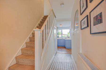 4 bedroom Detached house for sale in Waverley Road, Longlevens, Gloucester, GL2