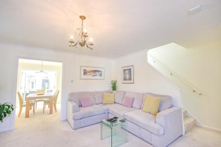 3 bedroom Semi-detached house for sale in Weavers Road, Quedgeley, Gloucester, GL2