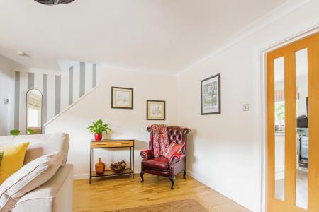 4 bedroom Semi-detached house for sale in Weavers Road, Quedgeley, Gloucester, GL2