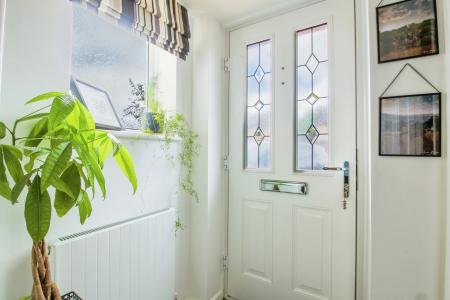 4 bedroom Semi-detached house for sale in Weavers Road, Quedgeley, Gloucester, GL2