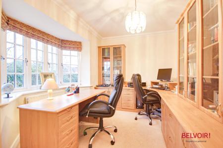 5 bedroom Detached house for sale in Wood Mews, Over, Gloucester, GL2