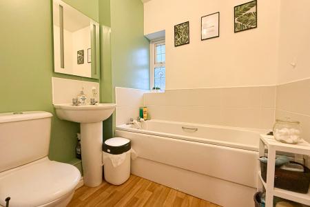 2 bedroom Terraced House for sale in Wycombe Road, Kingsway, Gloucester, GL2