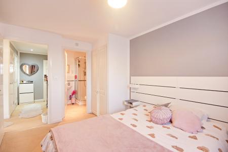 2 bedroom Flat for sale in Watermint Drive, Tuffley, Gloucester, GL4