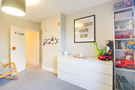 3 bedroom Semi-detached house for sale in Elmbridge Road, Elmbridge, Gloucester, GL2