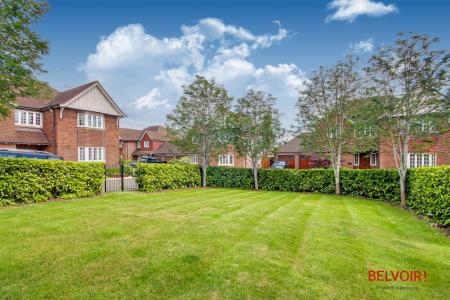 5 bedroom Detached house for sale in Horseshoe Drive, Over, Gloucester, GL2