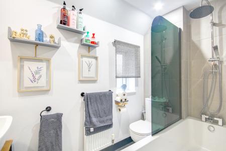 3 bedroom Semi-detached house for sale in Stanbridge Way, Quedgeley, Gloucester, GL2