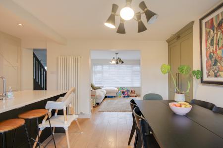 3 bedroom Semi-detached house for sale in Oxstalls Way, Longlevens, Gloucester, GL2