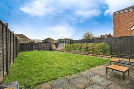 3 bedroom Semi-detached house for sale in Oxstalls Way, Longlevens, Gloucester, GL2