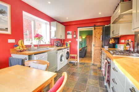 3 bedroom Semi-detached house for sale in Seymour Road, Linden, Gloucester, GL1