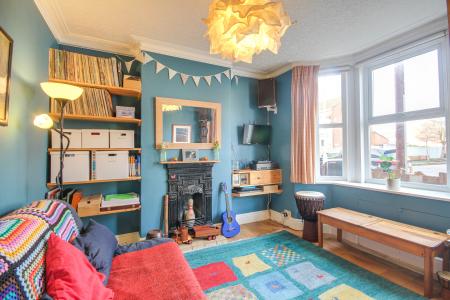 3 bedroom Semi-detached house for sale in Seymour Road, Linden, Gloucester, GL1