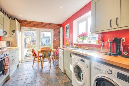 3 bedroom Semi-detached house for sale in Seymour Road, Linden, Gloucester, GL1