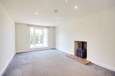 4 bedroom Detached house to let in Lassington Lane, Highnam, Gloucester, GL2