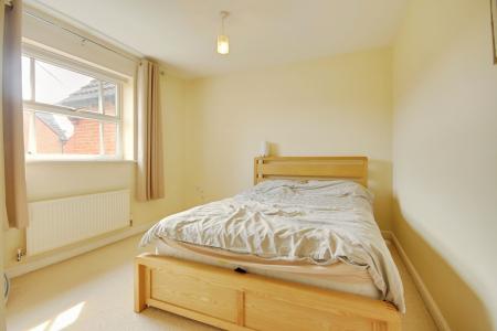 4 bedroom Semi-detached house to let in Soren Larsen Way, Hempsted, Gloucester, GL2