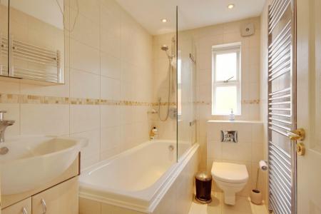 4 bedroom Semi-detached house to let in Soren Larsen Way, Hempsted, Gloucester, GL2