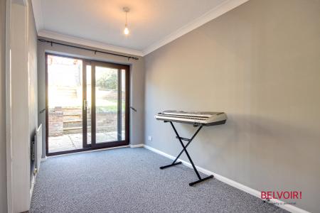 3 bedroom Semi-detached house to let in Stewarts Mill Lane, Abbeymead, Gloucester, GL4