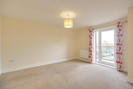 2 bedroom Flat for sale in Suffolk Drive, Cattle Market/St Oswalds Retail Park, Gloucester, GL1