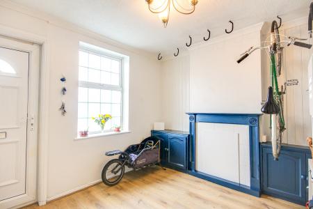 3 bedroom End of terrace house for sale in Painswick Road, Gloucester, GL4