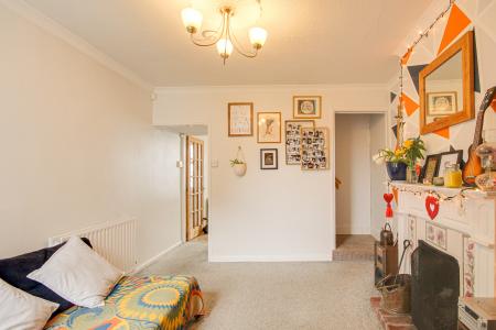 3 bedroom End of terrace house for sale in Painswick Road, Gloucester, GL4