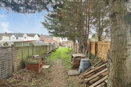 3 bedroom End of terrace house for sale in Painswick Road, Gloucester, GL4