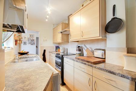 3 bedroom End of terrace house for sale in Painswick Road, Gloucester, GL4