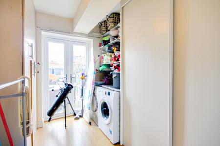 4 bedroom Semi-detached house for sale in Okus Road, Charlton Kings, Cheltenham, GL53