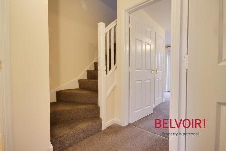 3 bedroom Semi-detached house to let in Thatcham Avenue, Kingsway, Gloucester, GL2