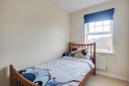 4 bedroom End of terrace house to let in Goose Bay Drive, Kingsway, Gloucester, GL2