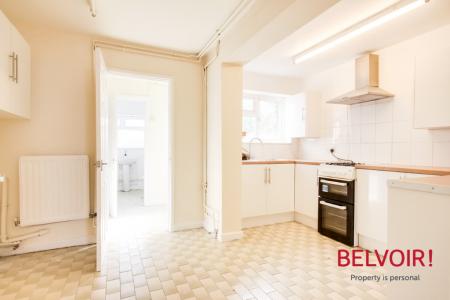 3 bedroom Terraced House to let in Magdala Road, Barton, Gloucester, GL1